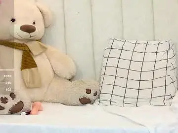 Laura_homme  live sex cam