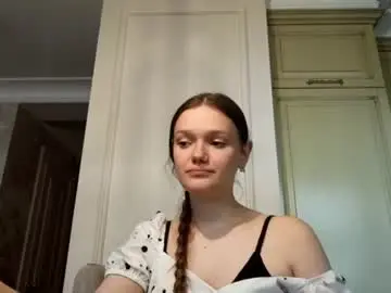 Marloosburn  live sex cam