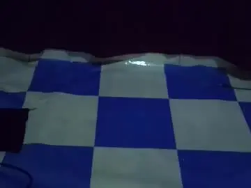 Milk_titz  live sex cam