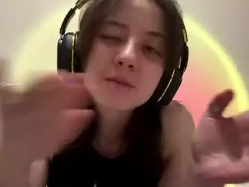 Nadineselim  live sex cam
