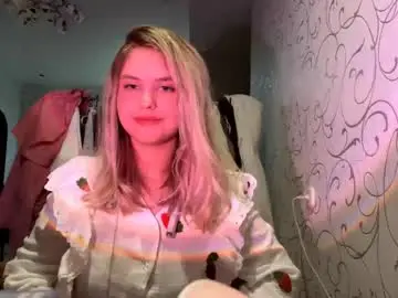 Nancigoldy  live sex cam