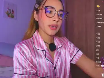 Pollygrey_1  live sex cam