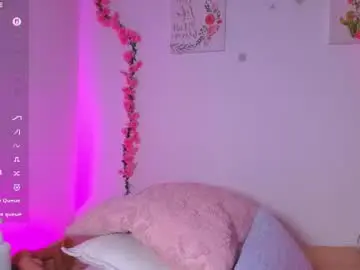 Pollygrey_1  live sex cam