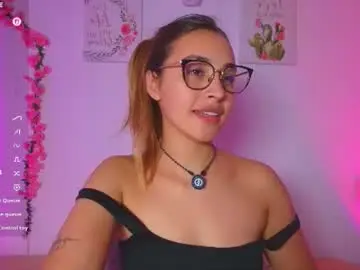 Pollygrey_1  live sex cam