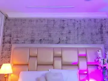 Selennacooper  live sex cam