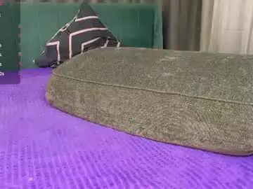 Silk_riddle  live sex cam