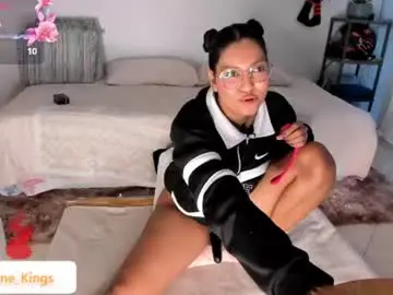 Suzzann_rugg  live sex cam