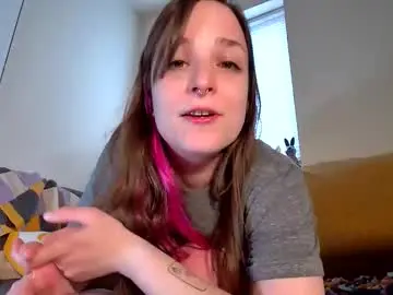 Adorequeenbunny  live sex cam
