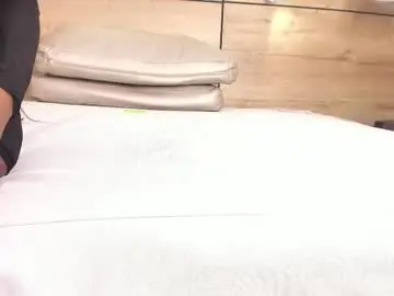 Alika_brown_  live sex cam