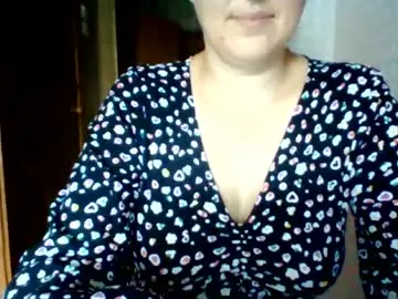 Awesomeladyy  live sex cam
