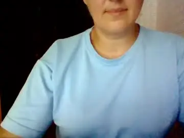 Awesomeladyy  live sex cam