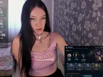 Chlloevicious  live sex cam