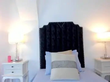 Curly_luna_  live sex cam