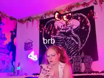 Daphnemadison  live sex cam