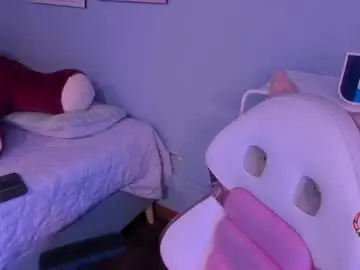 Hannahpage  live sex cam