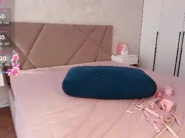 Milkywaybae_  live sex cam