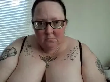 Onedaffodil84  live sex cam