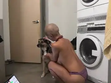 Propertyoftelly  live sex cam