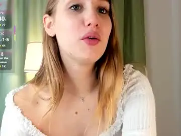 Tilliecristello  live sex cam