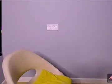 Bubbblegum  live sex cam