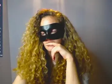 Bubbblegum  live sex cam