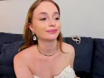 Ckortny  live sex cam