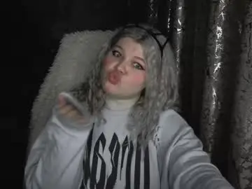 Doll_bratzillas  live sex cam