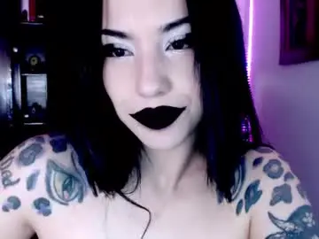 Emearld_black  live sex cam