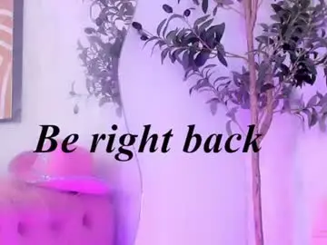 Krissi_latore  live sex cam