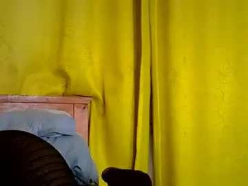 Naughty_recious  live sex cam