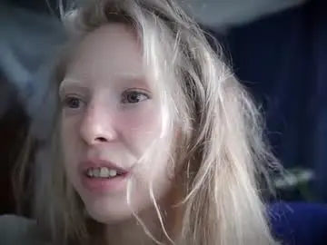 Radiant_ada  live sex cam