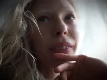 Radiant_ada  live sex cam