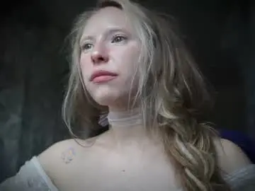 Radiant_ada  live sex cam