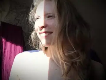 Radiant_ada  live sex cam