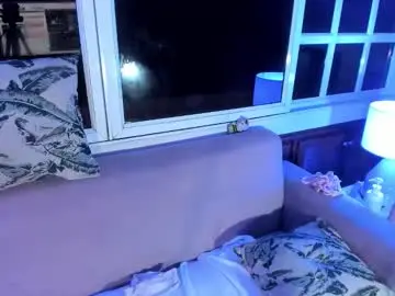 Reiayanamy  live sex cam