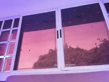 Reiayanamy  live sex cam