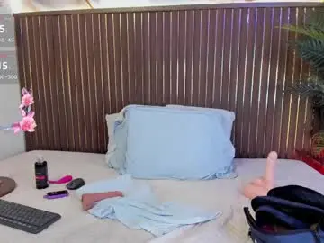 Roxie_ns  live sex cam