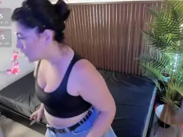 Roxie_ns  live sex cam