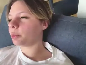 Santinatank  live sex cam