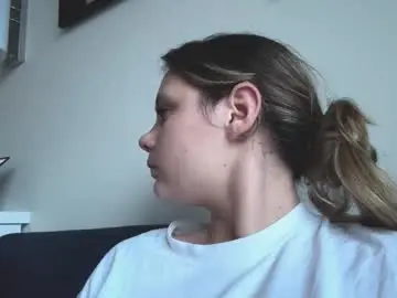 Santinatank  live sex cam