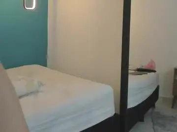 Sofia_smithh_  live sex cam