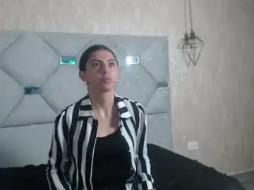Valeriamoon_3101  live sex cam