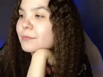 Var_kiss  live sex cam