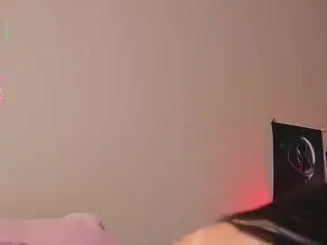 Yaraliebe  live sex cam