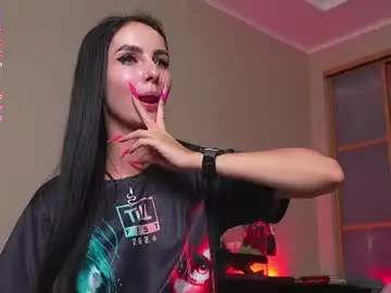 Yaraliebe  live sex cam