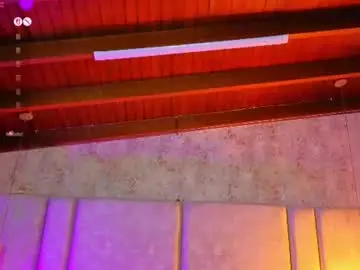 Alessialondon  live sex cam