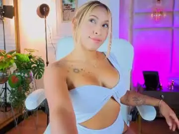 Alessialondon  live sex cam