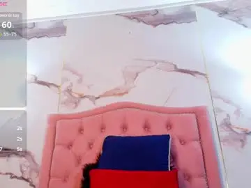 Alyathompson  live sex cam