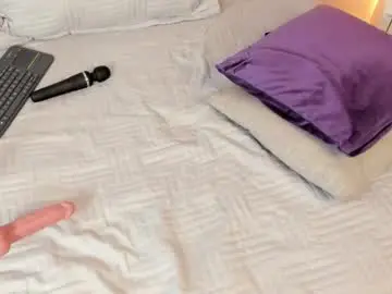 Ateneaa_lux  live sex cam