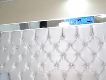 Candy_vee_  live sex cam